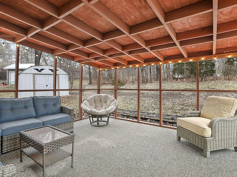 11301 Friar Ln — Photo 30