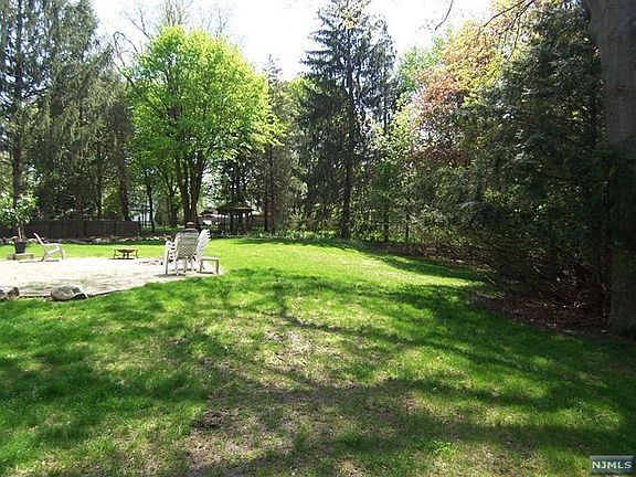 3rd image of 41 Westdale Ave