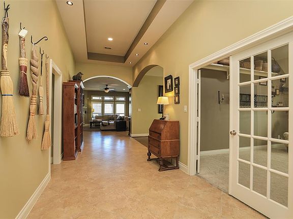 5th image of 19503 Crescent Haven Dr