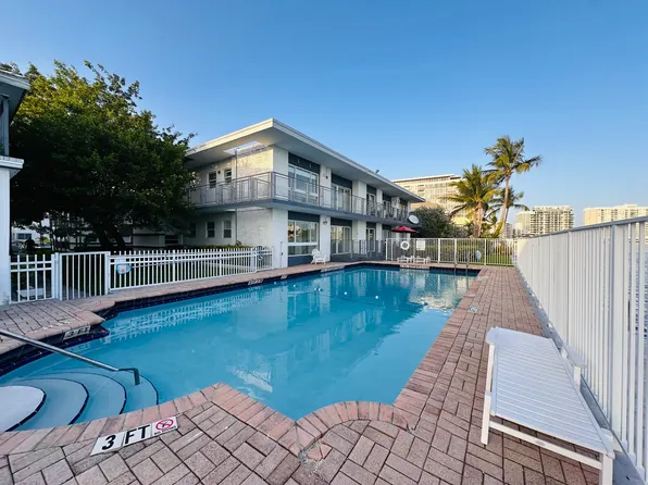 952 Bay Dr #7, Miami Beach, FL 33141
