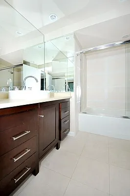 Rented by Douglas Elliman | media 20