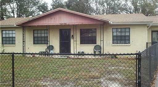 1st image of 1906 Deauville Dr
