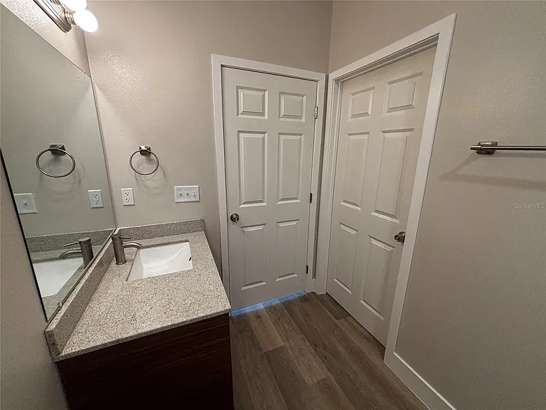 4424 S Texas Ave #304 — Photo 24