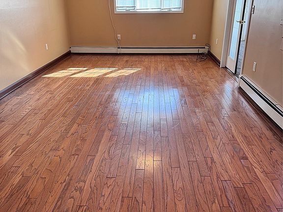 2nd image of 37 Spray Ln