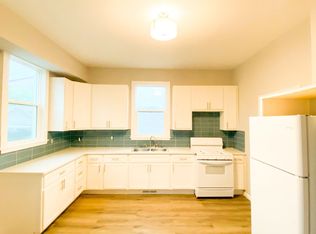 7015 S Grand Ave, Saint Louis, MO 63111