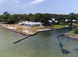 55 Bay Dr NE, Fort Walton Beach, FL 32548