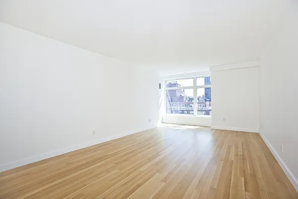 Rented by MNS | media 48