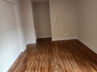 143-16 Barclay Ave APT 5C, Flushing, NY 11355