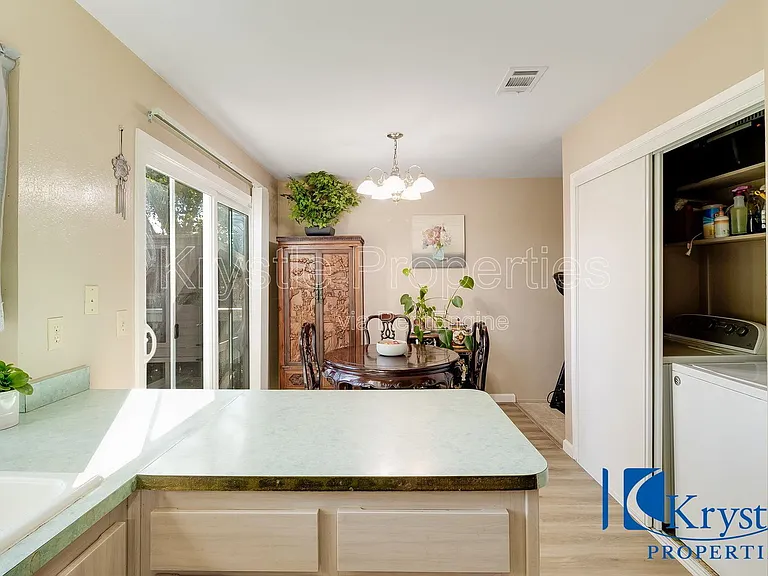 138 Warwick Dr #86 — Photo 22