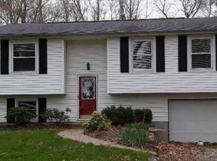 6224 Inverness St, Madison, OH 44057