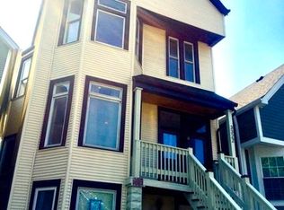 3322 N Troy St, Chicago, IL 60618
