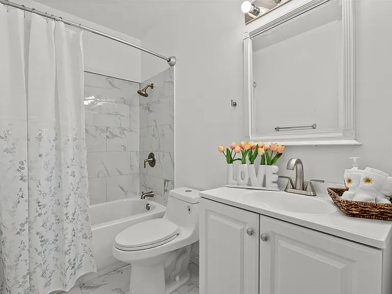 5055 Coldwater Canyon Ave #217 — Photo 19