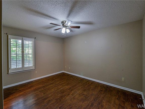 4th image of 12199 Acker Bennet Pkwy
