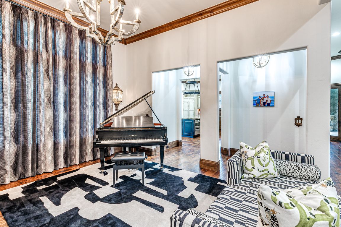 next background image