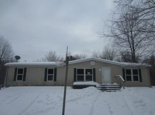 15179 Hanna Ave NE, Cedar Springs, MI 49319