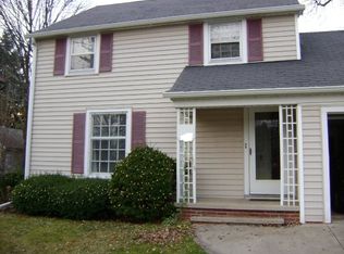 1019 N Owaissa St, Appleton, WI 54911