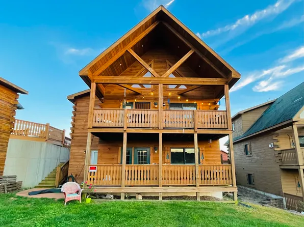 328 Hilltop Ct, Warrens, WI 54666