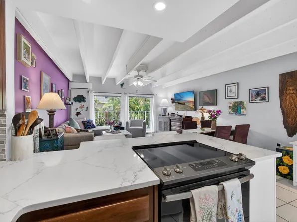 4001 S Ocean Blvd APT 218, South Palm Beach, FL 33480