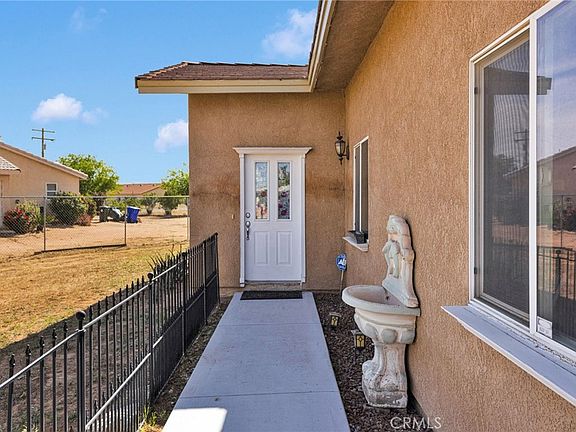 2nd image of 20151 Serrano Rd