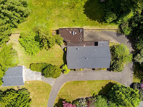 5th image of 4281 Mitchell Rd