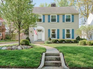 1231 W Foster Pkwy, Fort Wayne, IN 46807