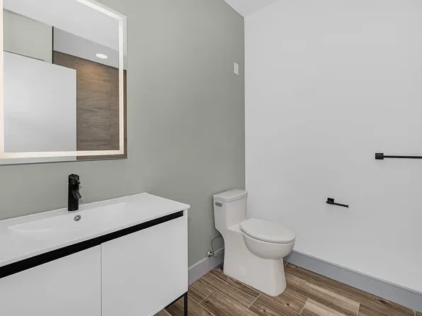 1435 10th Street image 42 of 59