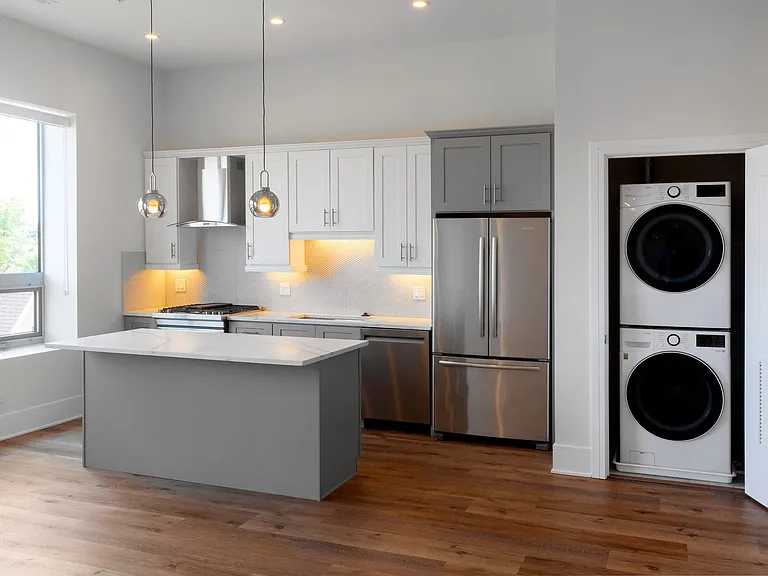 6700 North Ave — Photo 31