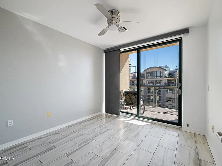 17 W Vernon Ave #619 — Photo 9