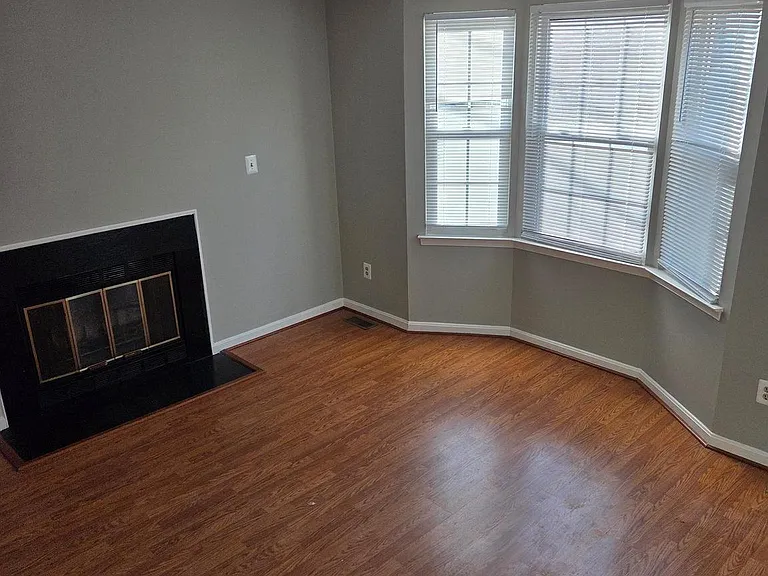 6998 Admetus Ct — Photo 16