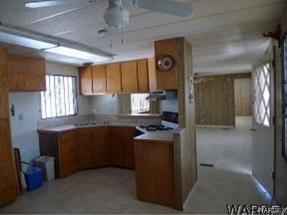 2nd image of 575 Terrace Dr