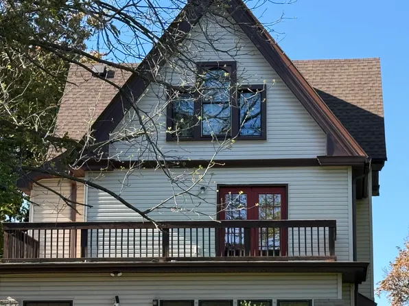912 Walnut St #A, West Bend, WI 53095