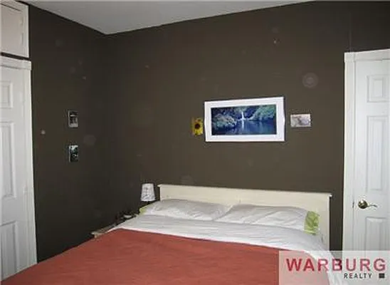 Rented by Warburg | media 23