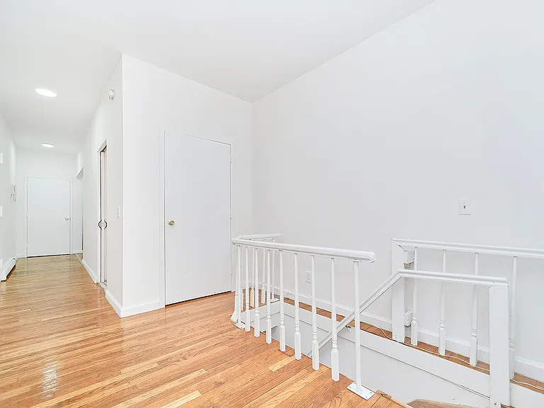 134 W 109th St #1A — Photo 2