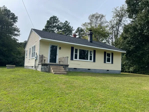 3339 Buckingham Rd, Powhatan, VA 23139