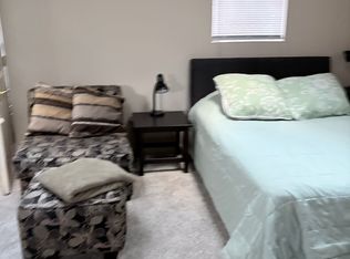 107 Economy Grade Rd #1, Coraopolis, PA 15108