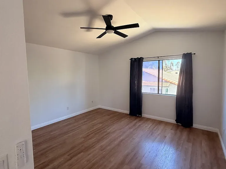 7538 Hawks Peak Way — Photo 24