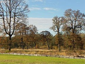 4th image of 1809 NE 16th Way #164