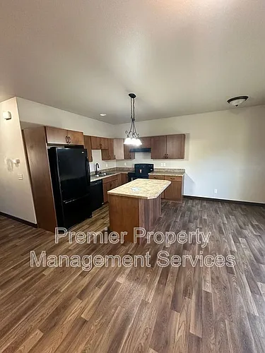 2124 Rehberg Ln #1 Photo 1