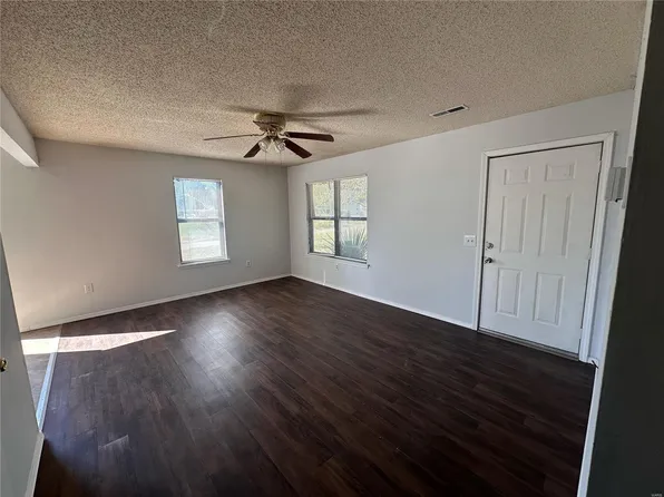 306 Marshall St, Sikeston, MO 63801