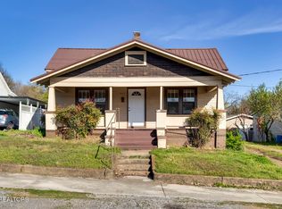 403 W 5th Ave, Lenoir City, TN 37771