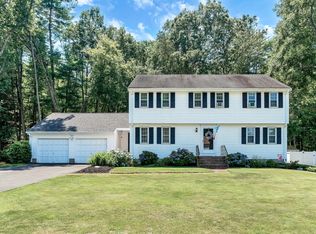 302 Quarry Brook Dr, South Windsor, CT 06074