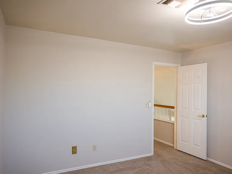 3980 E Graythorn St — Photo 76