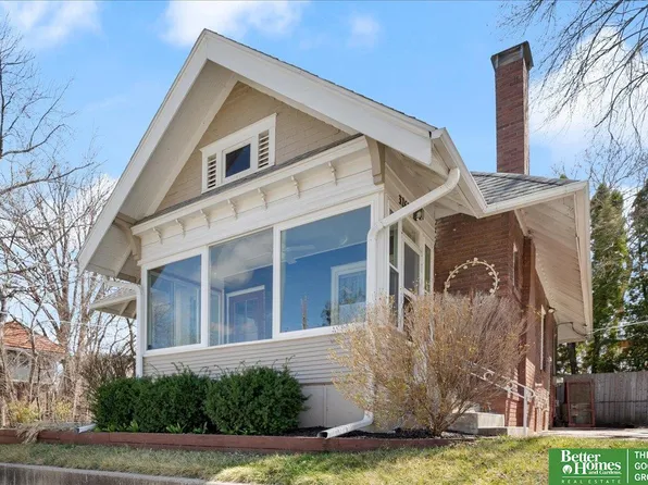 3267 Center St, Omaha, NE 68105
