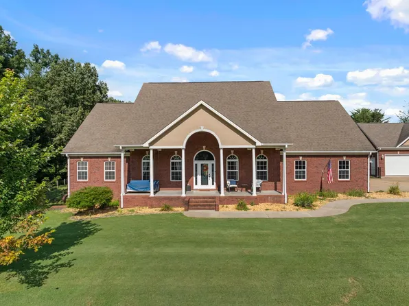 17900 Hampton Cove Way, Athens, AL 35611