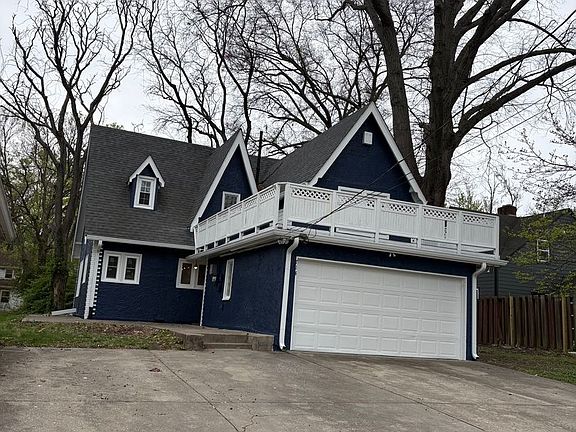 2nd image of 714 Berkley Rd