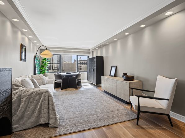 20 W 64th St APT 36S