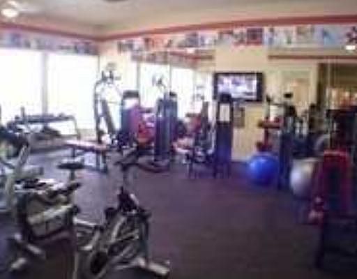 4th image of 11500 Westwood Blvd APT 427