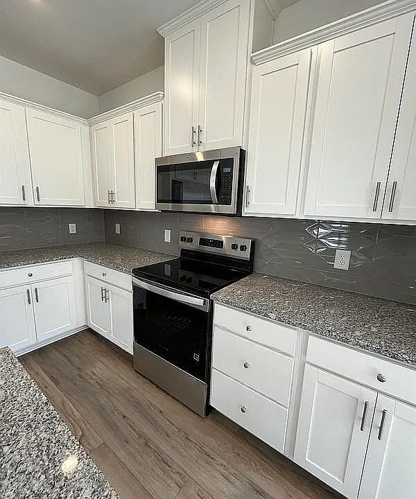 1st image of 2103 Riverstone Blvd