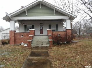 116 S Poplar St, Tamaroa, IL 62888