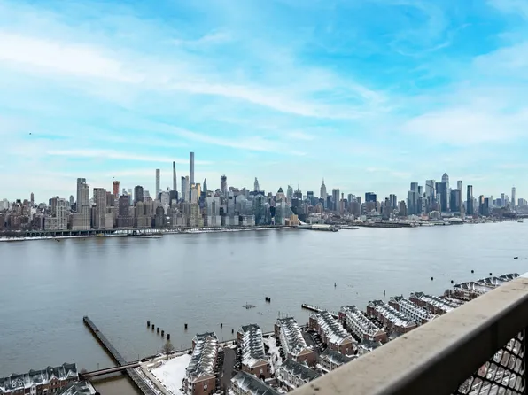 6600 Boulevard East Unit 22M, West New York, NJ 07093